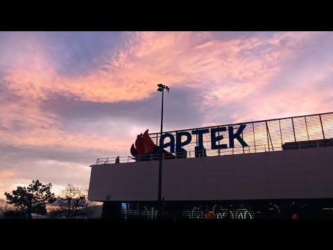 Видео: артек янтарный 2024 , артек новый век первая смена