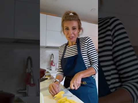 Видео: Ирина Агибалова в прямом эфире 30.10.2021. Как правильно пожарить картошку.