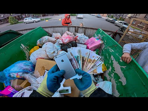 Видео: Как я зарабатываю лазая по мусоркам ? Dumpster Diving RUSSIA #115