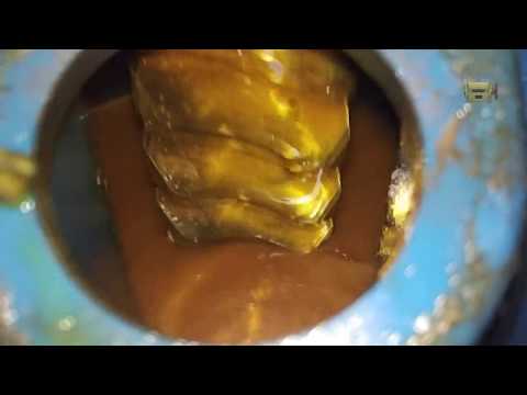 Видео: Ремонт гудящей лебедки лифта: не все так просто!