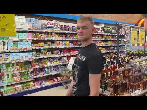 Видео: Приехал Антоша ❤️ Съездили в деревню и прошлись по магазинам 😉￼￼