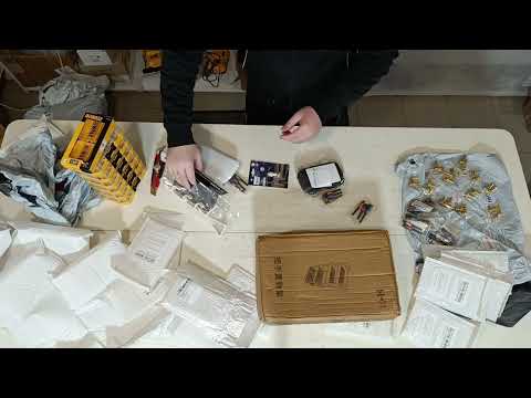 Видео: не КОРИСНІ !? речі aliexpress БАГАТО ТОВАРІВ аліекспрес алиєкспресс мито китай dewalt philips makita