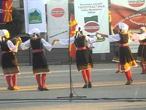 Видео: Фолклорен Ансамбл Тиквеш - Невестинско оро
