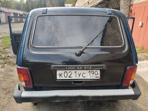 Видео: Установка пластиковой двери на НИВУ
