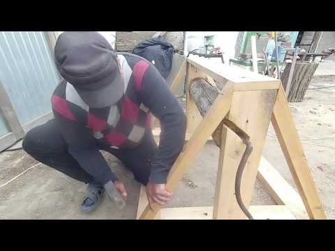 Видео: Самодельный сруб на колодец