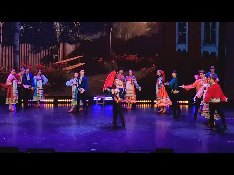 Видео: "За околицей"