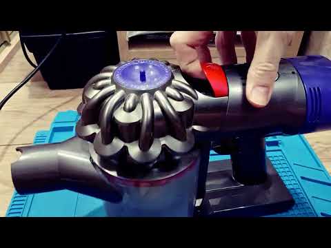 Видео: Ремонт пылесоса DYSON V8