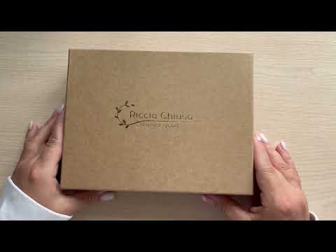 Видео: Необычная обложка ручной работы от Riccio Chiuso