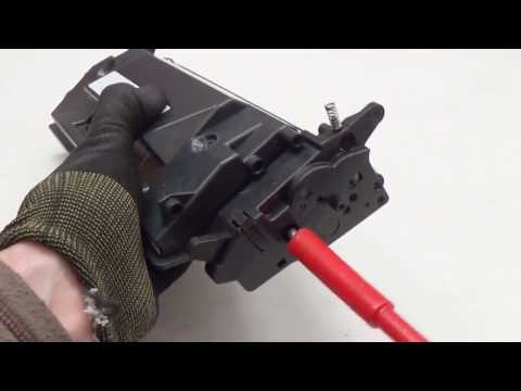 Видео: Заправка тонер-картриджа HP Laserjet PRO M402 MFP M426 CF226