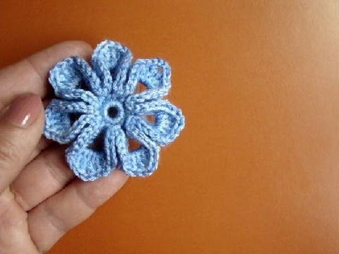 Видео: Как связать цветок крючком Урок 36 How to crochet flower