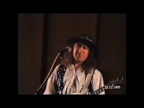 Видео: Владимир Кузьмин Капюшон, Голос (фрагмент концерта) 1995