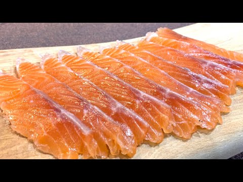Видео: Солена сьомга - домашна: по-вкусно, по-икономично и много лесно/ Как засолить красную рыбу дома