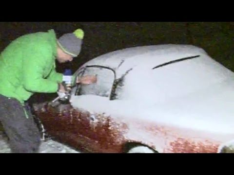 Видео: Лудия репортер - Да те хванат на калъп в колата