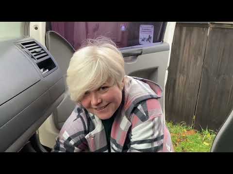 Видео: Мурчелло на обеде. Вот и до этого дело дошло! Светлану в клуб,сам на стремянку! Мы себе ещё найдем!