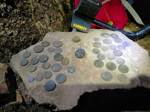 Видео: ЛУЧШИЙ ФУНДАМЕНТ ЗА ВСЮ МОЮ ИСТОРИЮ КОПА!!!БОГАТЕЙШИЙ ДОМ!!ШУРФ С Garrett Apex