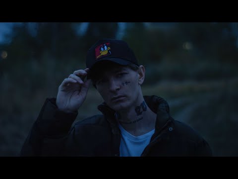 Видео: "Обожаю" жизнь. Про смерть родителей. Лучшее время - проведённое в одиночестве. Неисполненная мечта.