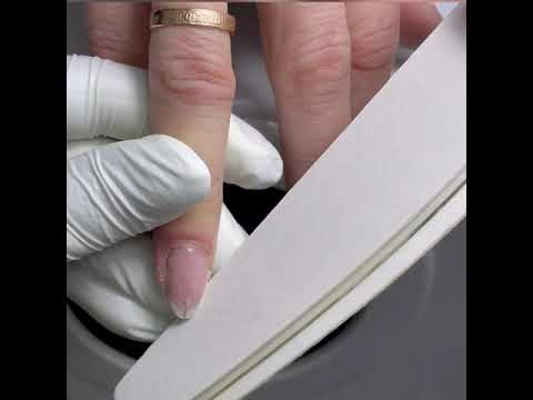 Видео: Опил длины и формы ногтей ( миндаль)