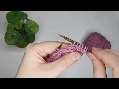 Видео: Изнаночная классическая петля. Как вязать изнаночные петли. Вязание для начинающих.