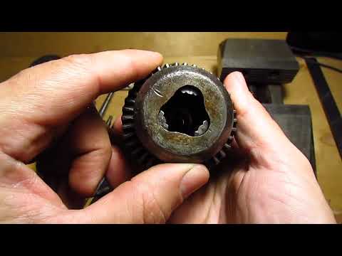 Видео: Тиски станочные и прочие железки СССР