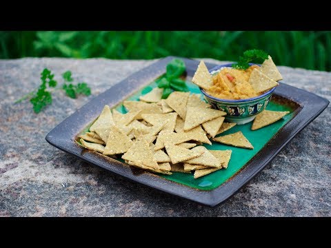 Видео: Кукурузные крекеры-треугольники с кунжутом и специями