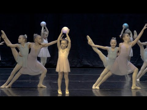 Видео: "Колыбельная". Современный танец.
