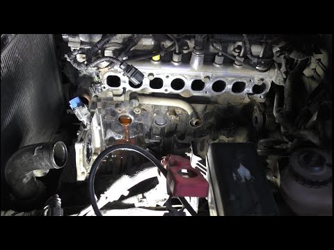 Видео: Поиск течи антифриза на Киа Соренто 2005  Kia Sorento 2,5  3часть