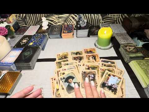 Видео: Жизнь Крестового короля что происходит ⁉️♣️#гадание #гаданиеонлайн #таро