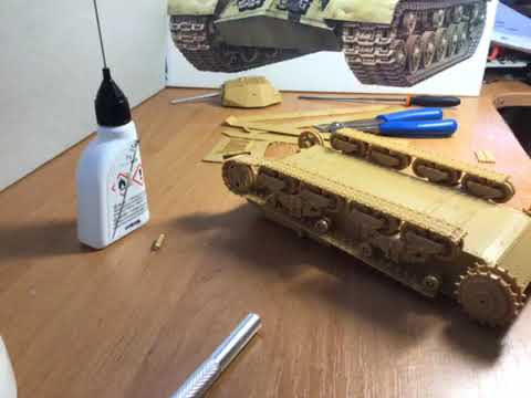 Видео: Сборка среднего итальянского танка carro armato p26/40 1/35 italeri