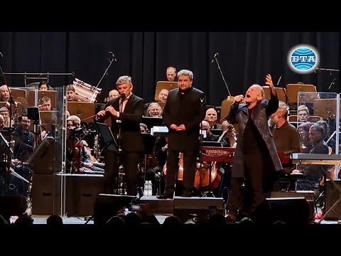 Видео: Брус Дикинсън запя „Ерген деда" на български език