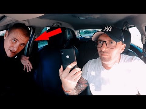 Видео: ГОПНИКИ УСТРОИЛИ ПОДСТАВУ ТАКСИСТУ