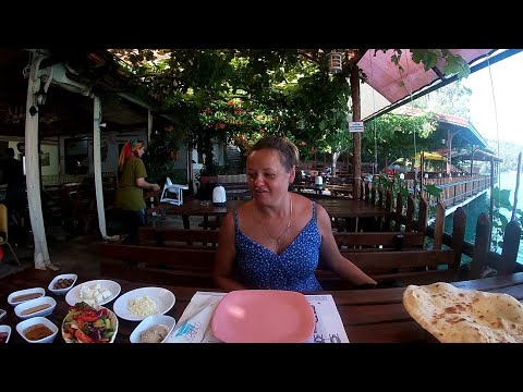 Видео: Самый крутой торговый цент в Алании. Махмутлар. Наша жизнь в Турции.