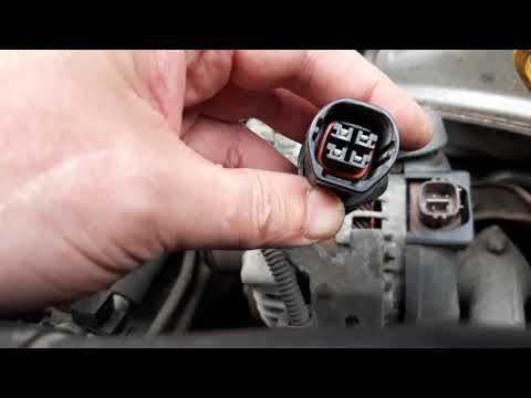 Видео: Пропала зарядка Toyota Camry 40. Одна из причин.