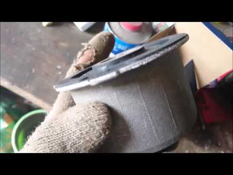 Видео: Замена сайлентблока переднего подрамника в ауди а6 с6