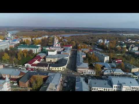 Видео: «Меховая мода» - кировская фабрика-производитель шуб, головных уборов и аксессуаров из меха.