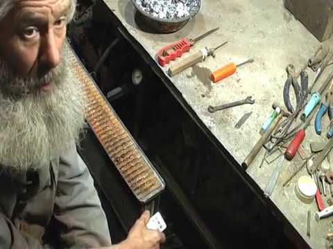 Видео: Про трубки радиатора. Одинаково полезно для ремонтирующих радиаторы и несущих в ремонт.