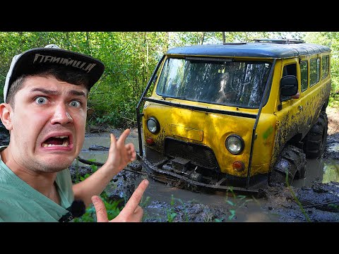 Видео: Бездорожье на Буханке и других внедорожниках! Чей вездеход лучше?