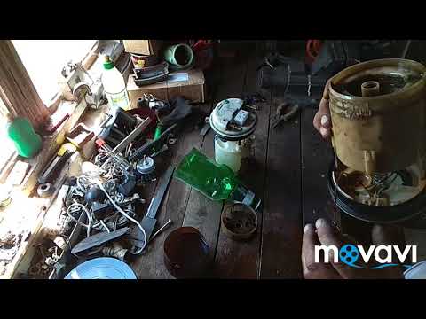 Видео: Топливный насос Каризма. Mitsubishi Carisma.