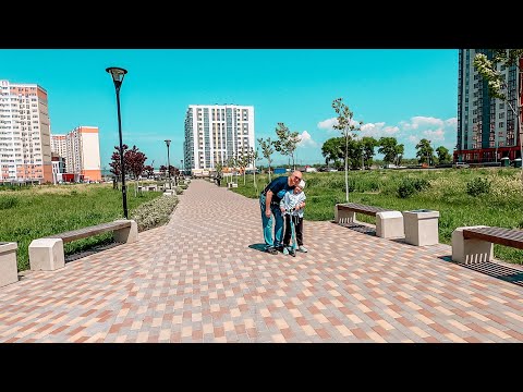 Видео: Влог! На рынок за овощами / Спустились к морю / Анапа