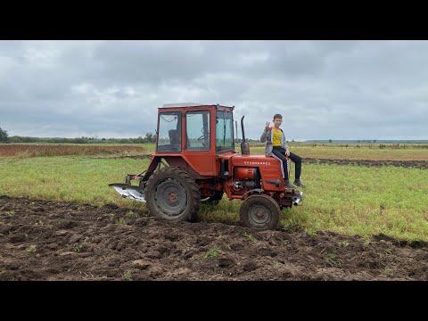 Видео: Оранка 2025 трактором Т25 + саморобний плуг!!