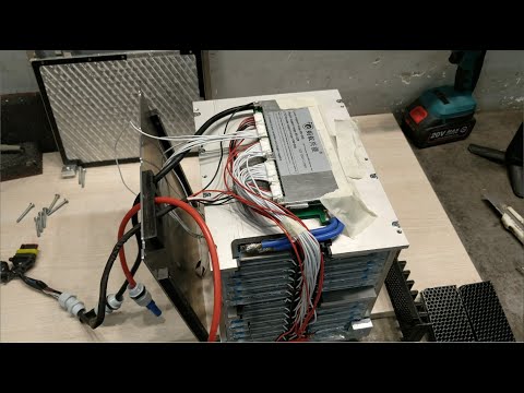 Видео: (29 авг. 2022) Завершение сборки батареи и завершение кухни у Петра в подвале