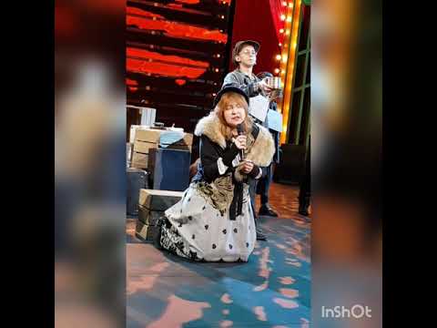 Видео: Екатерина Семенова. Три аккорда. "У Курского вокзала"