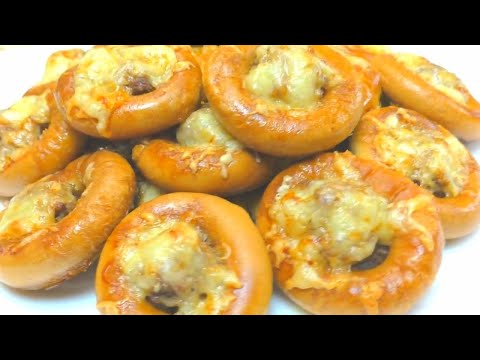 Видео: Сушки бывают не только к чаю! Сушки с фаршем в духовке.