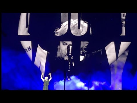 Видео: Диана Арбенина. Любовь. 07.06.2025. Москва, Лукойл Арена (Спартак). 10 ч.