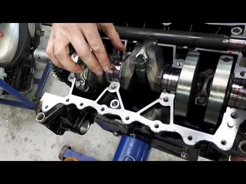Видео: Ремонт двигателя гидроцикла rxp 260 / rxt 300 / gtx 255 rotax 4-tec 1503, ace 1630