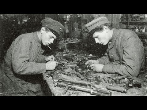 Видео: Немецкие механики разобрали ППШ-41 — и поняли, почему он никогда не заедает в грязи