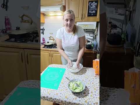 Видео: Кутабы и домашний хлеб