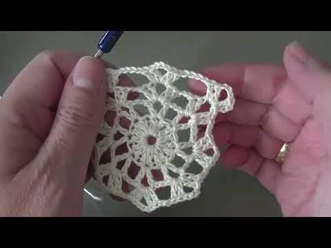 Видео: Салфетка " Нежность ". Часть 1.