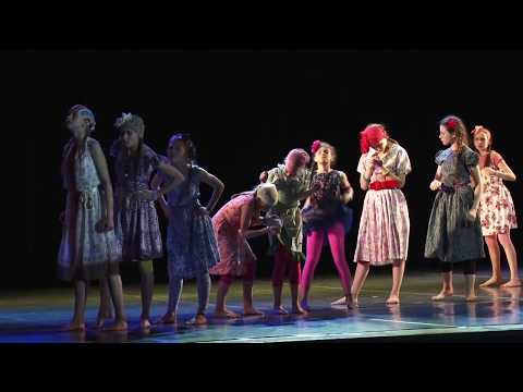 Видео: Театр танца "Шаги". Старшая группа. "Впритык"