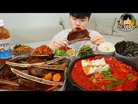 Видео: ASMR MUKBANG кимчи ччиге, Тушеные ГИГАНТСКИЕ говяжьи ребрышки корейская домашняя еда принимать пищу