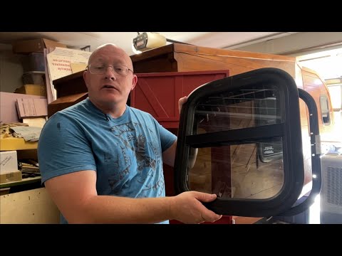 Видео: Как установить окна для автодома/кемпера